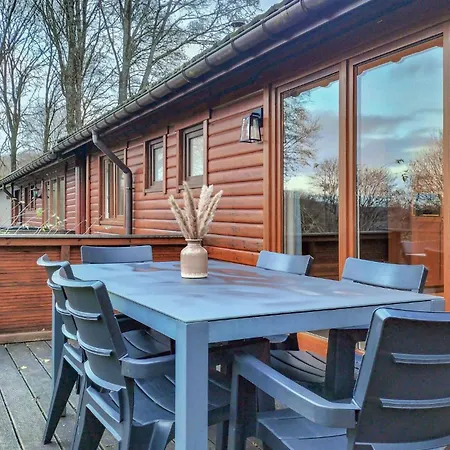 2 Bedroom Gorgeous In Rendeux