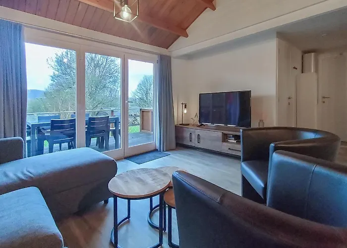 2 Bedroom Gorgeous In Holiday home *